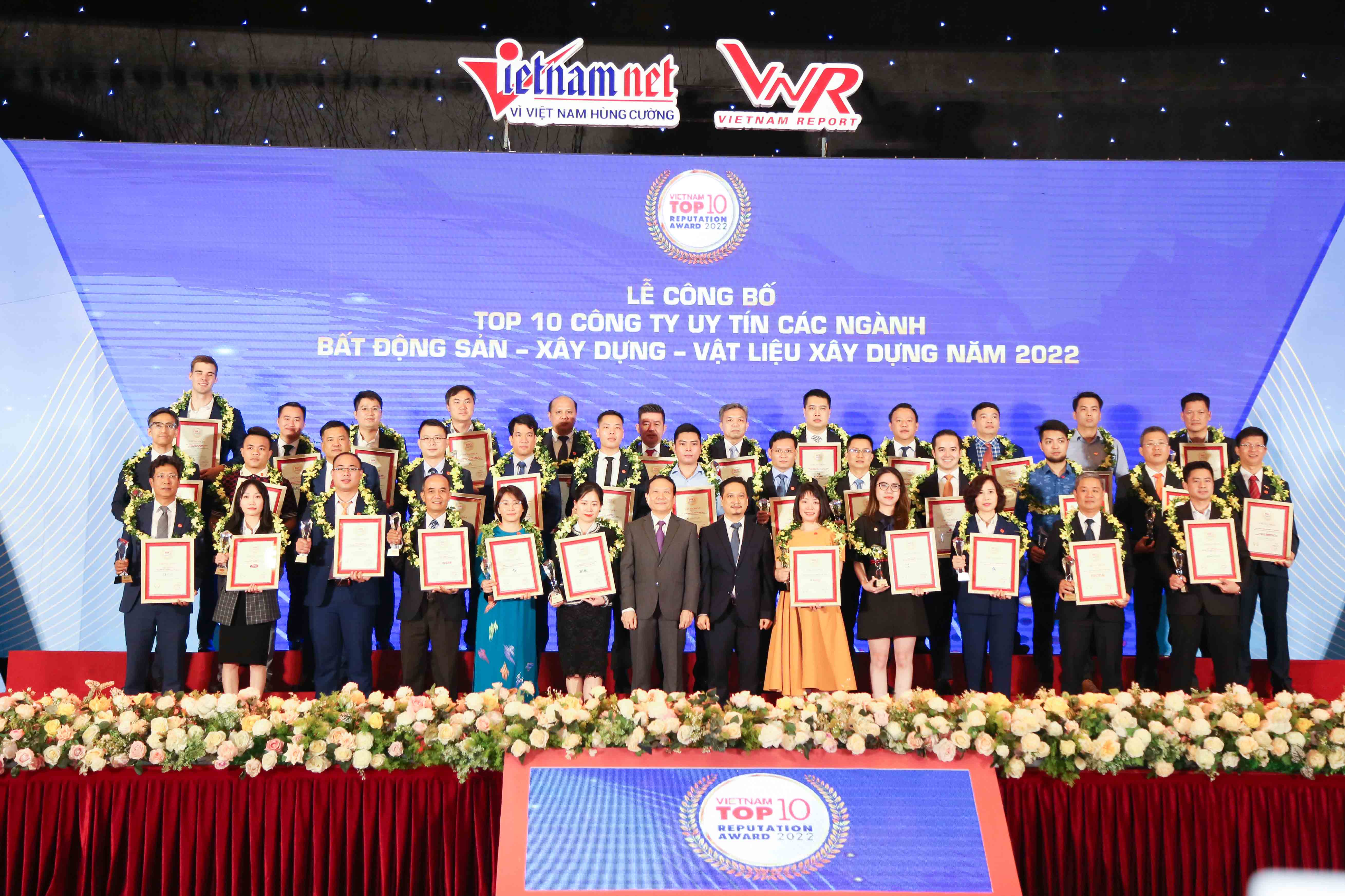 KHANG DIEN GROUP (KDH) 5th ACHIEVED TOP 10 PRESTIGIOUS INVESTORS & REAL ESTATE DEVELOPMENT