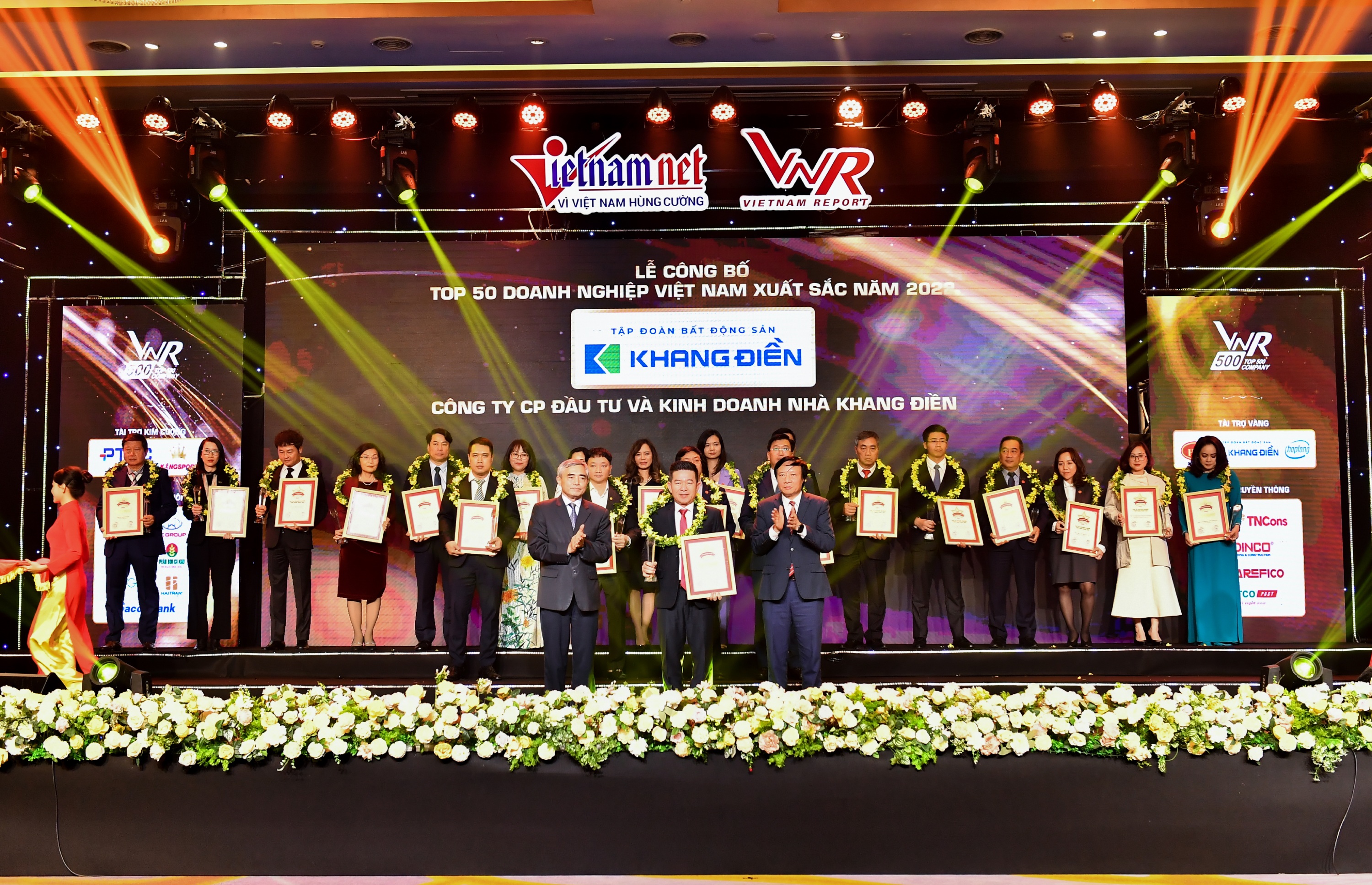 KHANG DIEN GROUP (KDH) RECEIVED THE TOP 50 EXCELLENT VIETNAMESE COMPANIES 2022 AWARD FOR 4 CONSECUTIVE YEARS